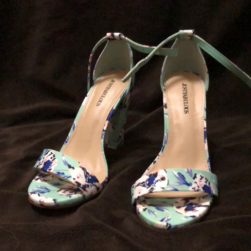 Just Fab Makemba Block Heel Sandal